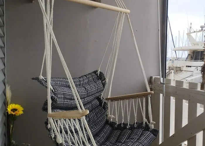 Appartamento De Charme 4 Pers, Vue Port, Location Idéale Gruissan